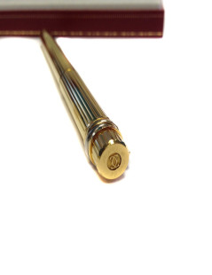 Pen pen "Trinity" CARTIER gold plated