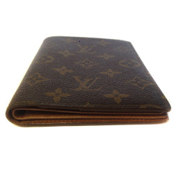 porte-feuilles LOUIS VUITTON grand format en toile enduite