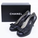 Escarpins CHANEL T 38.5 cuir d'agneau noir a rechercher dans stock