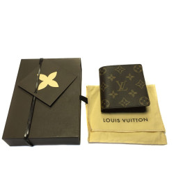 Porte cartes LOUIS VUITTON en toile monogramme marron