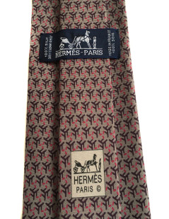 Cravate HERMES en twill de soie gris souris, gris foncé et rose