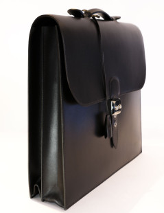 Dispatches HERMES leather black box bag