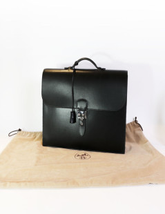 Dispatches HERMES leather black box bag