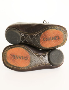 Brown quilted leather CHANEL Ballet flats