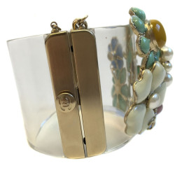 Cuff CHANEL transparent adorned florets in block glass and rhinestones