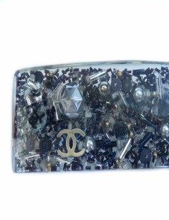 Barrette à cheveux CHANEL avec inclusion de perles