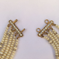 Long collier CHANEL  5 rangs  perles nacrées