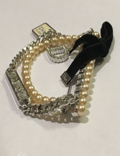 DIOR brooch