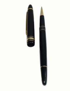 Stylo à bille  MONTBLANC 