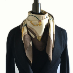 Foulard CELINE "Un nom, un style" en soie