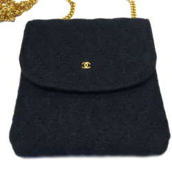 Mini sac pendentif CHANEL