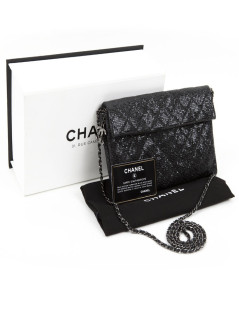 CHANEL quilted shiny black leather pouch