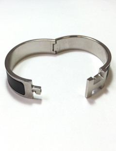 Bracelet clic H HERMES en émail noir mat et palladié mat brossé