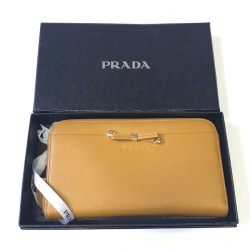 Portefeuille PRADA cuir gold