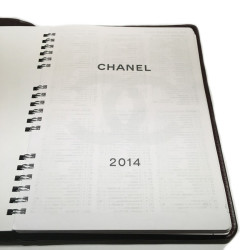 Porte agenda CHANEL en cuir matelassé noir