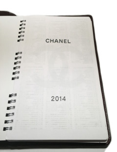 Door agenda CHANEL black quilted leather