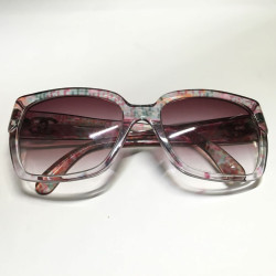 XXX Lunettes de soleil CHANEL roses