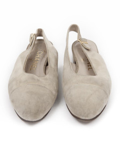 CHANEL T 36 flats in beige suede