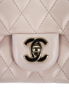 Mini pink lambskin CHANEL bag