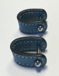 HERMES interchangeable cufflinks in skye blue and dark blue leather