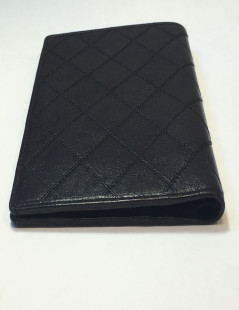 Portefeuille CHANEL cuir matelassé noir Vintage