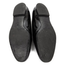 Mocassins CHANEL t 39.5 cuir verni noir