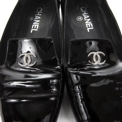 Ballerines CHANEL t 39.5 cuir verni noir