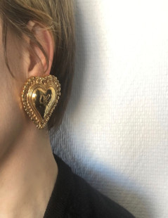 CHRISTIAN LACROIX heart clips-on earrings in gilded metal