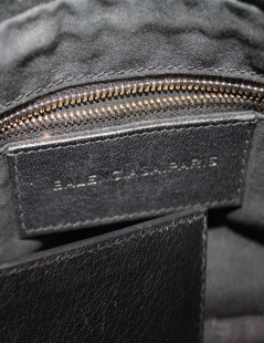 BALENCIAGA black grained leather Sling bag