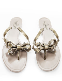 Sandals VALENTINO T36