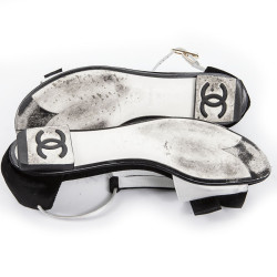 Sandales CHANEL T36 blanches et noires