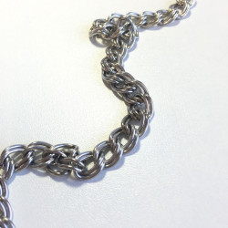 Necklace chain MARGUERITE of VALOIS in silver metal