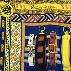 xxx Châle HERMES "Colliers de Chiens" en cachemire et soie bleu et jaune