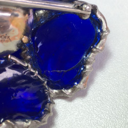 Sapphire glass GRIPOIX brooch