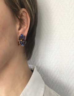 MARGUERITE of VALOIS clips blue glass paste earrings