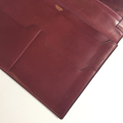  Pochette à courrier HERMES en cuir bordeaux vintage