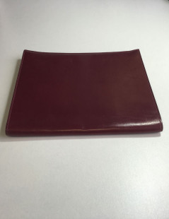 xxx Pochette à courrier HERMES en cuir bordeaux vintage