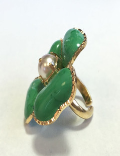 Ring MARGUERITE of VALOIS in green glass paste-4 leaf clover