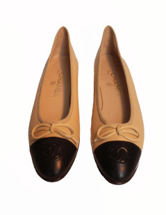 Two-tone T 36.5 CHANEL Ballet flats