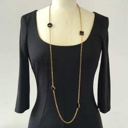 MARGUERITE of VALOIS golden chain and glass paste black necklace