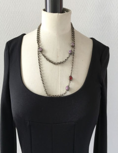 MARGUERITE of VALOIS aged silver chain with purple and burgundy molten glass beads 