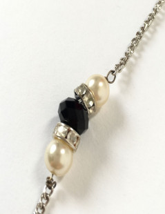 MARGUERITE de VALOIS silver chain, pearly beads, rhinestones and black stones long necklace