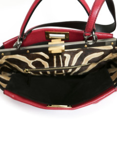 Sac Peekaboo FENDI cuir framboise 