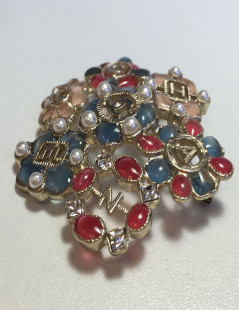 CHANEL brooch in multicolored resin, rhinestones and pearls