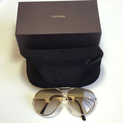 Lunettes de soleil TOM FORD doré et verres marrons