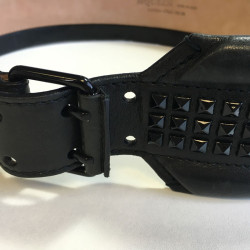 Ceinture Alexander MCQUEEN en cuir noir clouté 