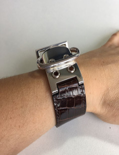 HERMES Bracelet in Brown Crocodile and Sellier Buckle in Sterling Silver 925Ag