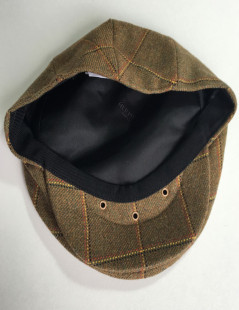 MOTSCH cap for HERMES "Edinburgh" collection in wool with khaki check pattern