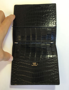 HERMES Agenda cover in black porosus crocodile leather