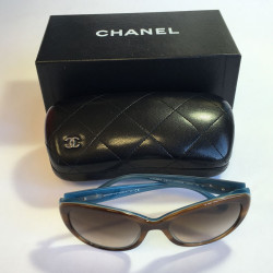 Lunettes de soleil CHANEL en plexi bicolore marron et bleu